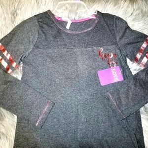 Gray long sleeved top